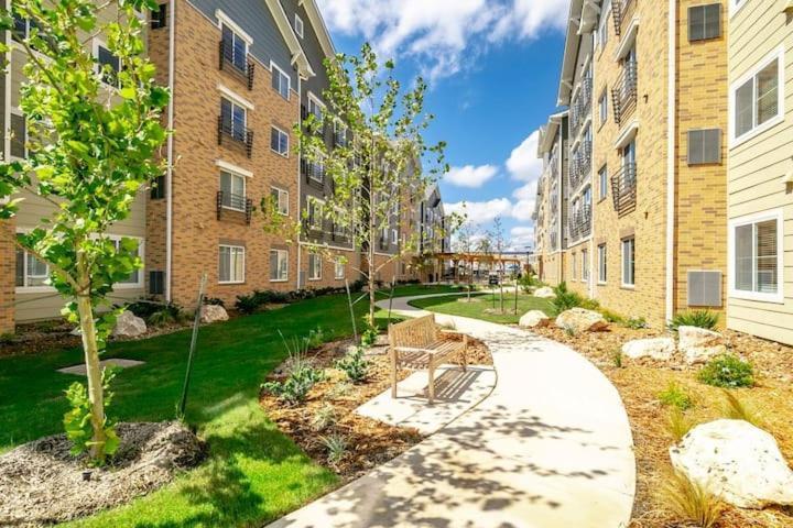 Simplicity At The Rim 1317 I Comfy 1 Bed 1 Bath San Antonio