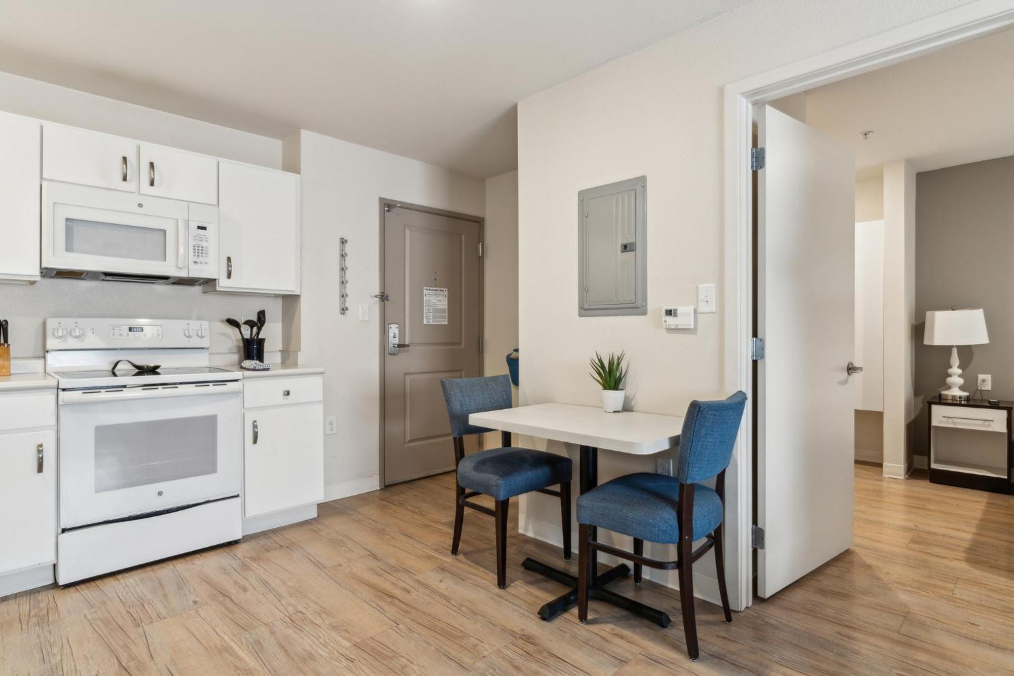 Simplicity At The Rim 1317 I Comfy 1 Bed 1 Bath San Antonio